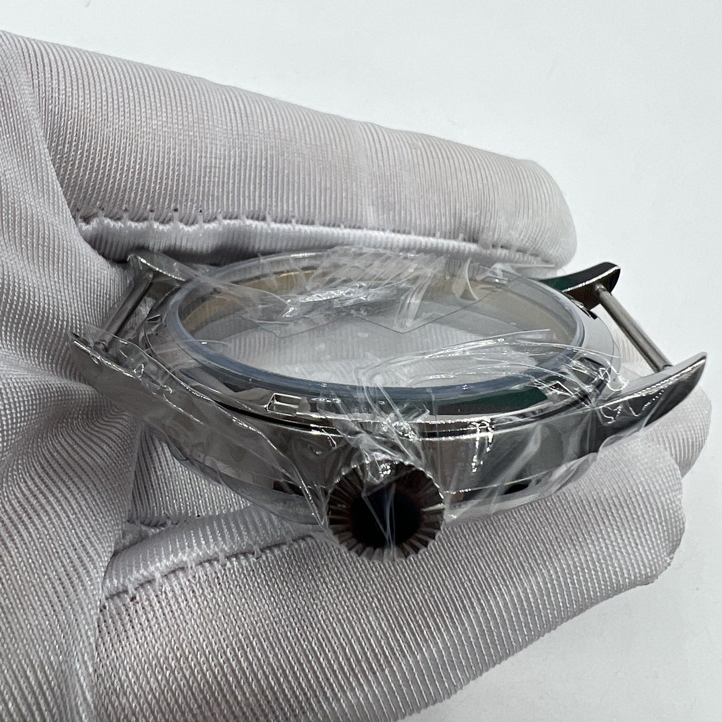 44mm stainless steel watch case compatible with ETA 6497/6498 & Seagull ST3600/ST3621 movements, durable design.