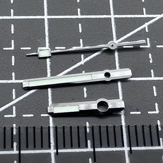 17mm 62MAS C3 Super Green Lume watch hands for Seiko SKX007 NH35, bright green glow, precise fit.