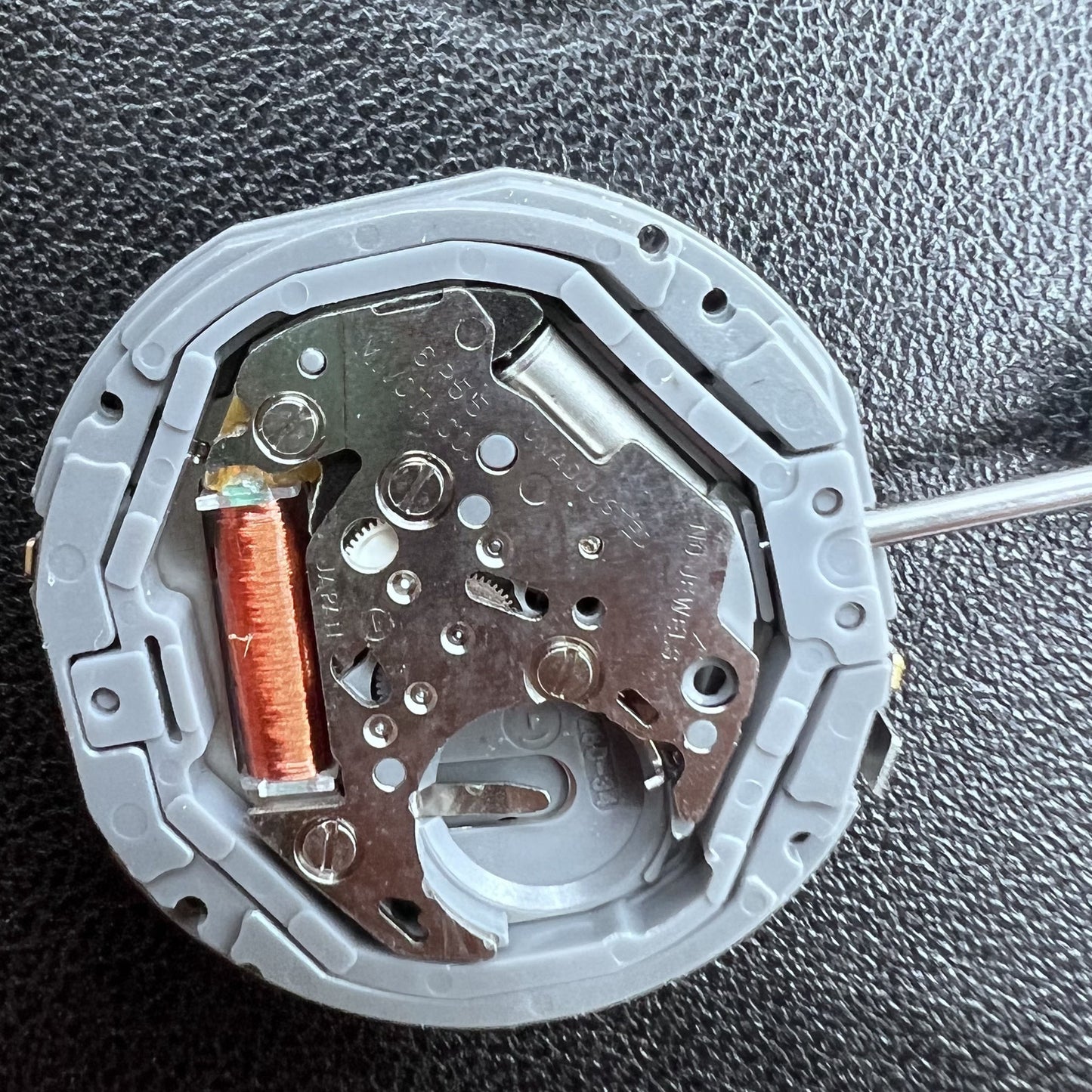 Quarzwerk Miyota 6P55 Uhrwerk mit kleinem Sekundenzeiger bei 3 und 9 Uhr, Pr�zise und langlebig