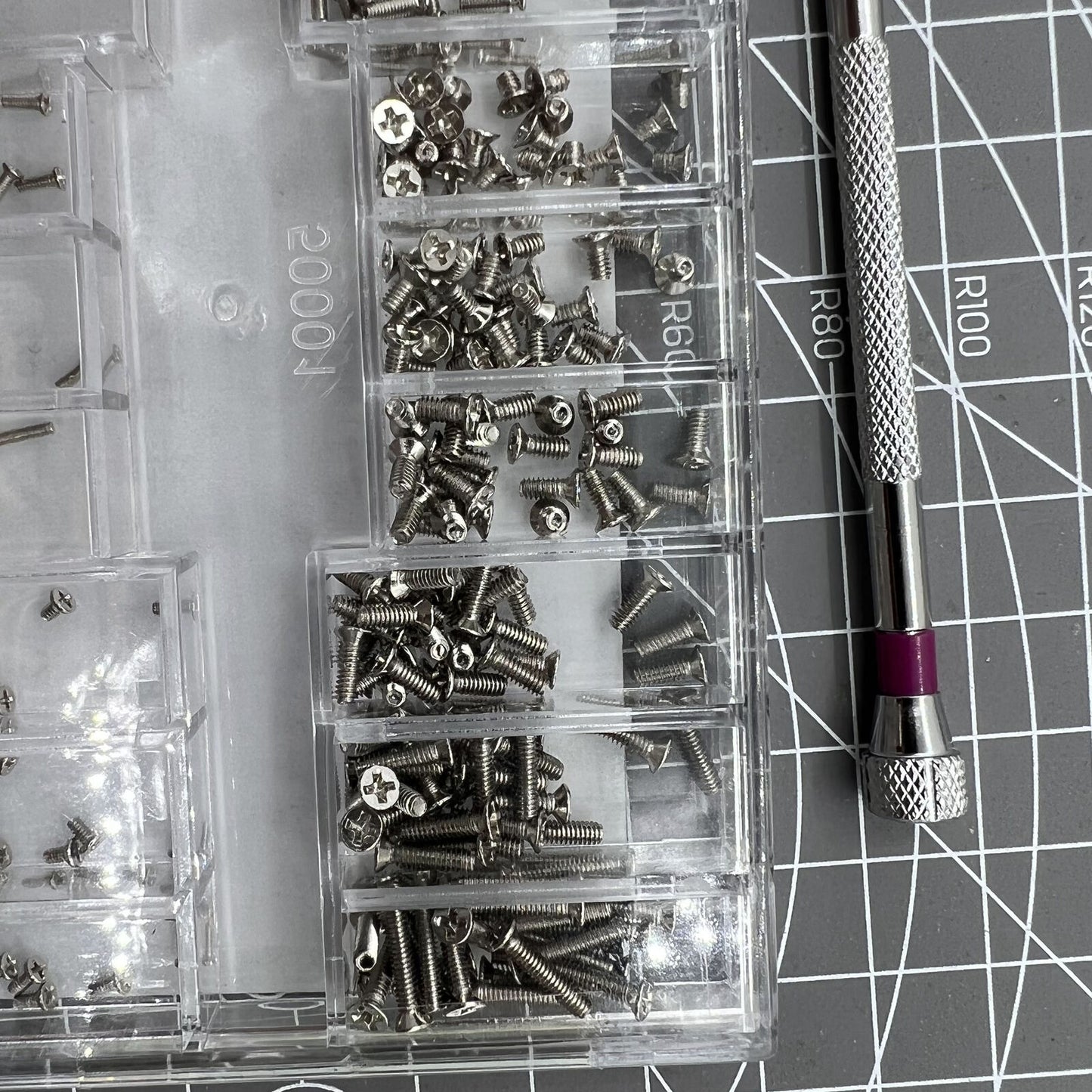 18 Specification Screws Fixing Screws Jewelry Glass Watch Repair Part Assorment