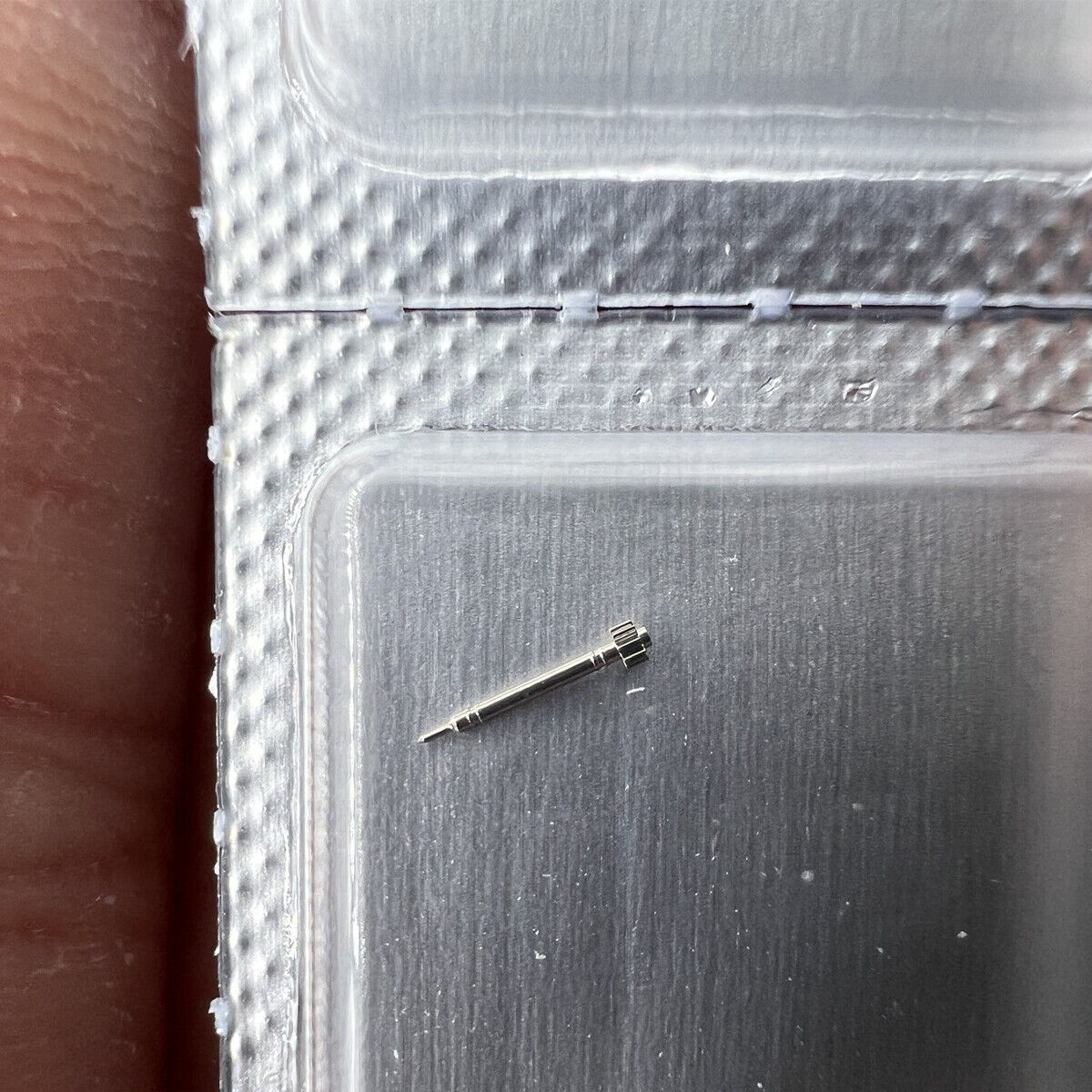 8200 Second Wheel watch movement accessory, generic fit for precise timekeeping by 8200 brand.
