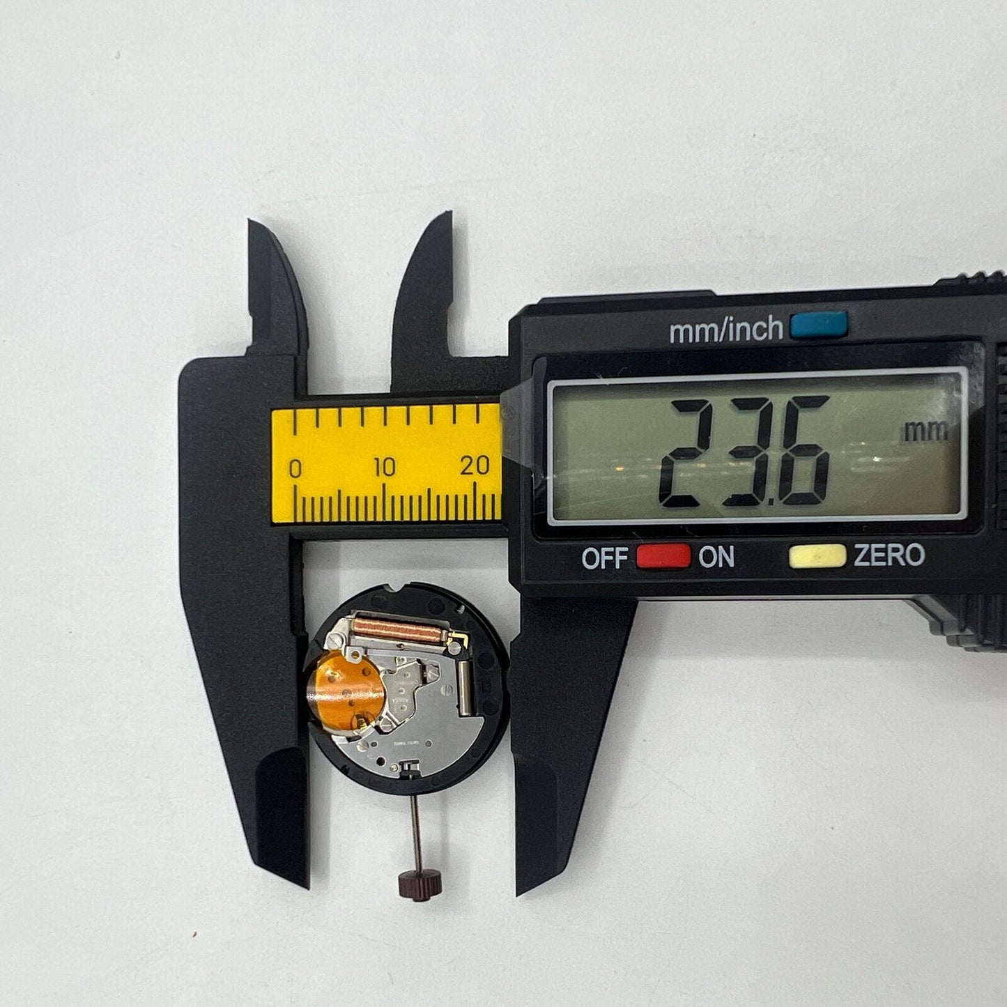 Wholesale Ronda 507 quartz watch movement by Swiss Part with clear English date display and precision timekeeping.