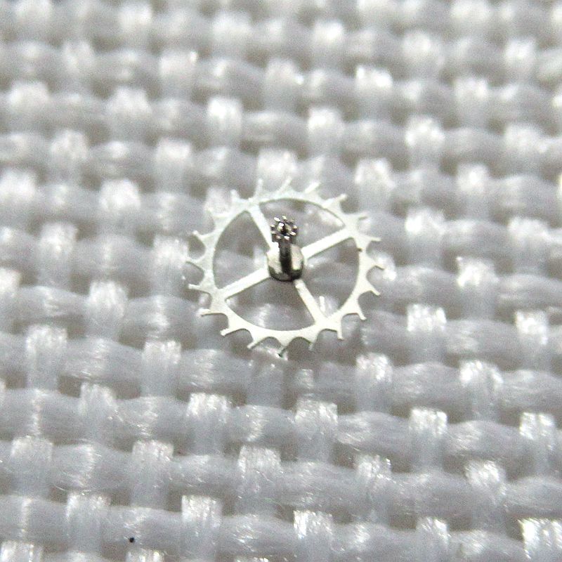 Roue d'échappement de montre générique adaptée au mouvement <tc>ETA</tc>2836 2834 2824 #705