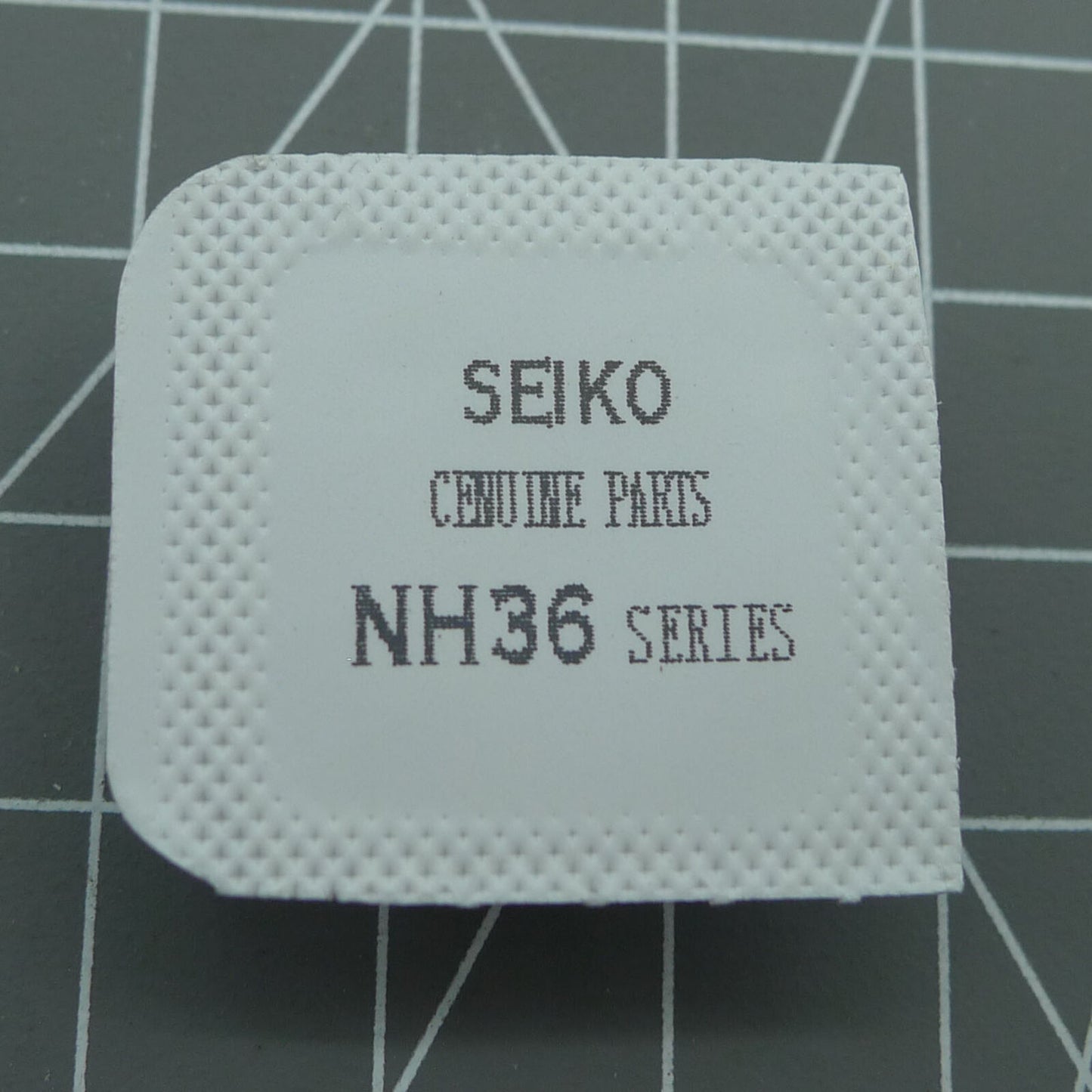 Precision balance wheel for NH35 NH36 7S25 7S26 watch movements, ensuring accurate timekeeping.