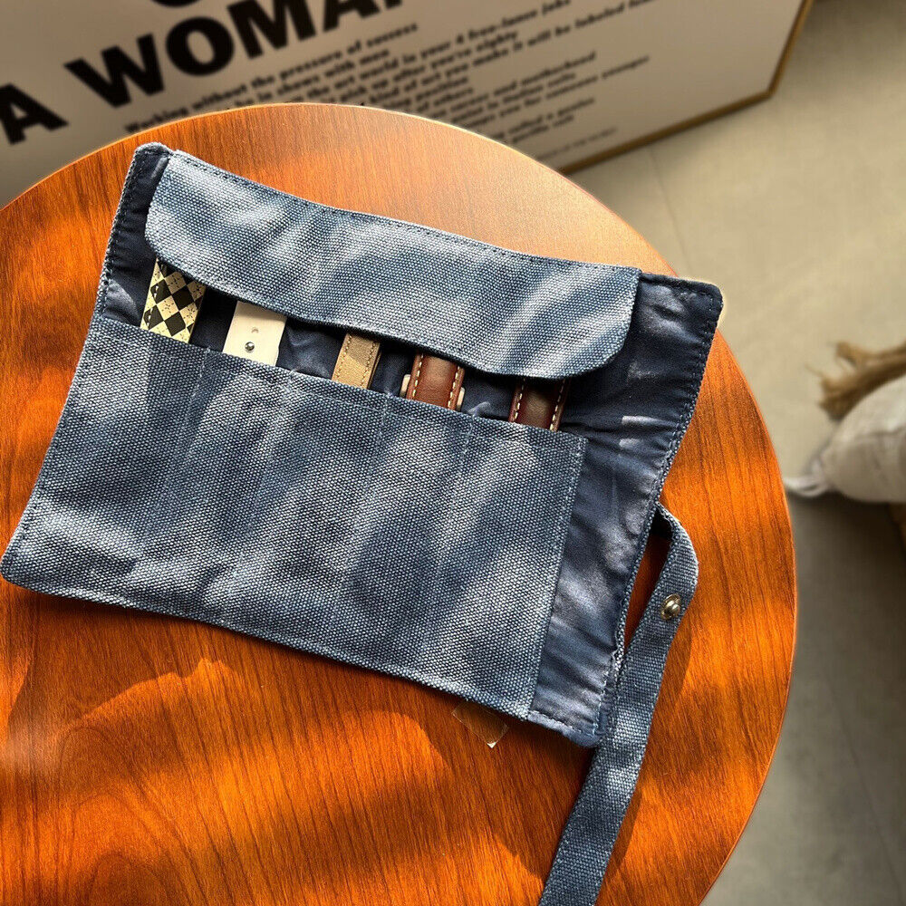 Nylon travel storage bag for Apple Watch bands, perfect for organizing and protecting watch bracelets.