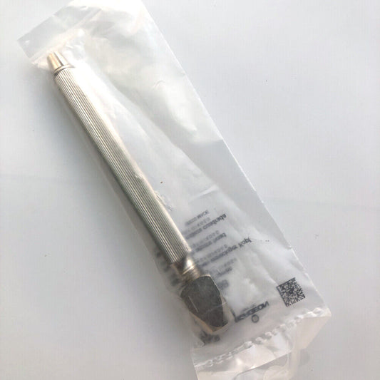 Bergeon 1842-15B pin vise with square head, precision tool for watch repair, sizes 0-1.5mm & 4-5mm.