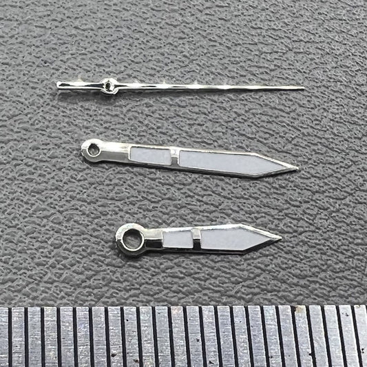 Set of green luminescent watch hands with silver trim, 10x14x14mm, for Ronda 515.