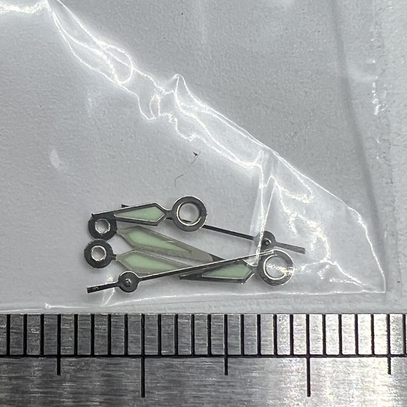 Jeu d'aiguilles lumineuses pour mouvement Miyota 2035 n° 41