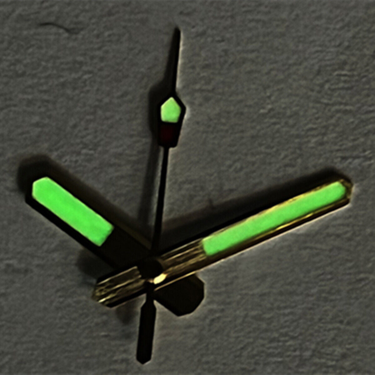 C3 Super Lume glowing bright watch hands for Seiko SBDX001/SBDC001/SKX007 with NH35A movement.