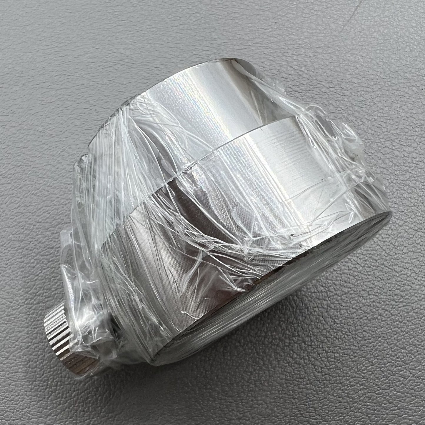 Movement holder for ETA 2824, 2892, 8200, 8205, 2836, 9015 watches, perfect for repair and assembly tasks.