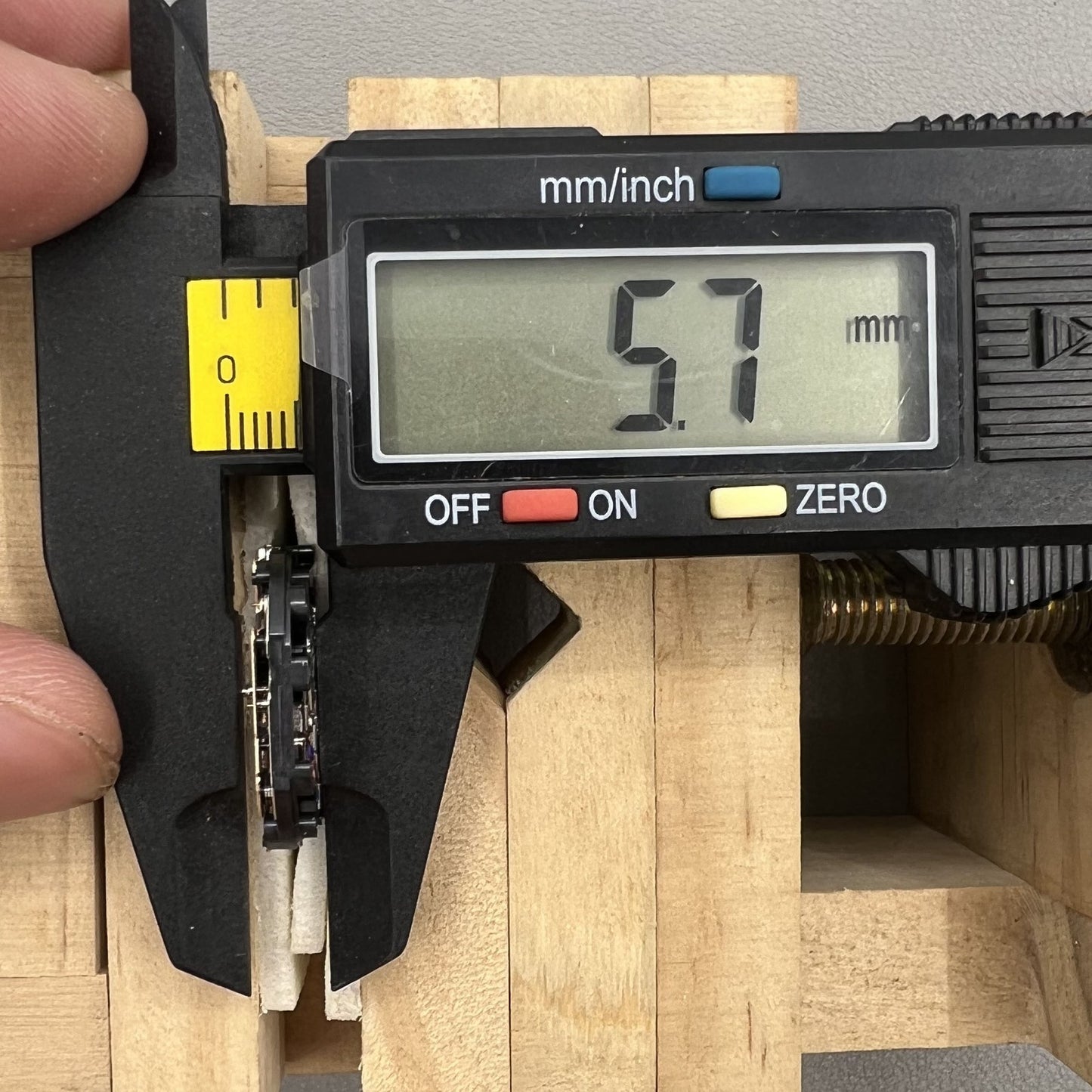 Japan Hattori Epson VX3SE Uhr Quarzwerkbetrieb