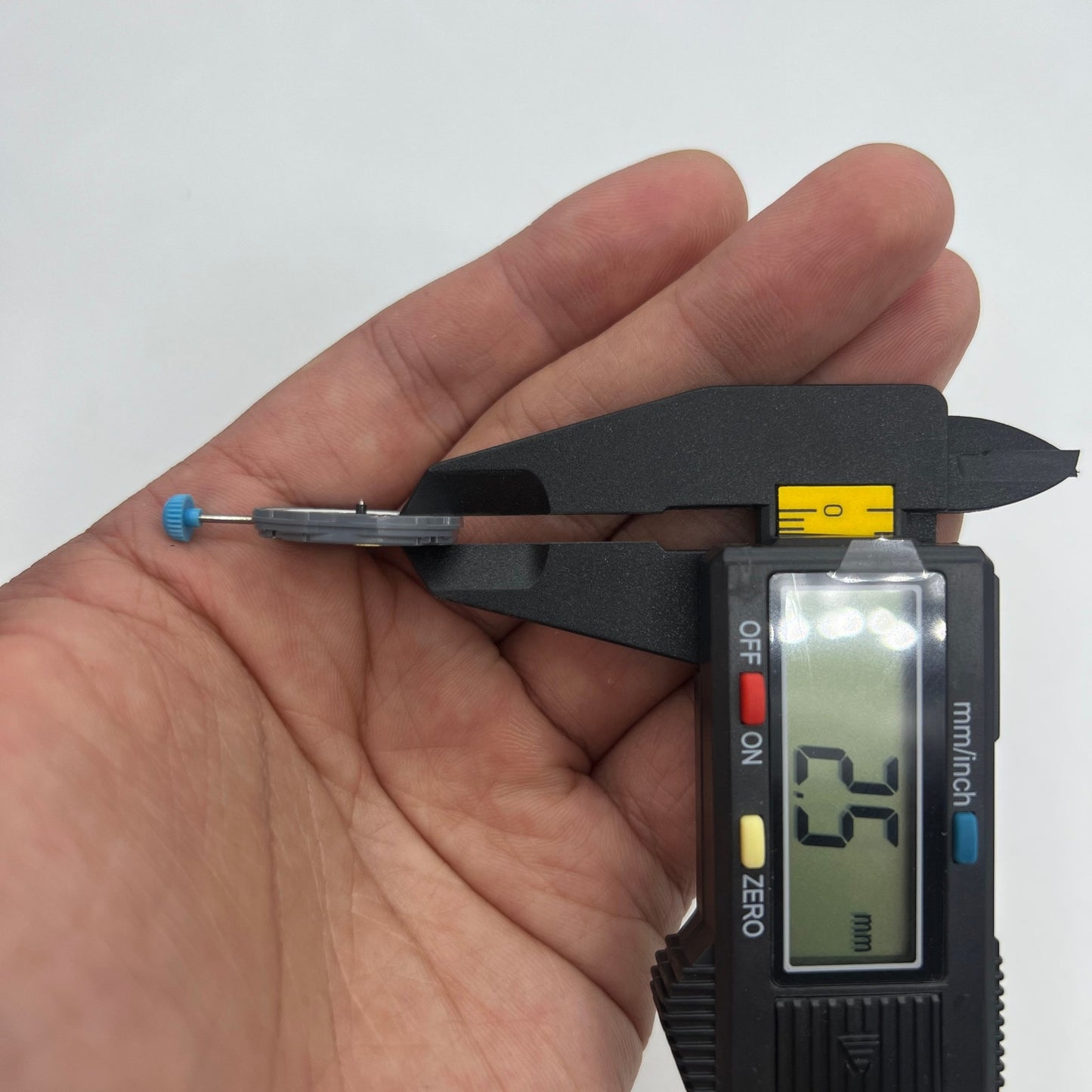 Wholesale Japan Miyota 6M12 Date At 3 Quartz Movement 3 Hands Japan Movement