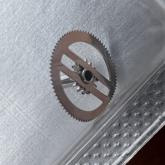 Cannon pinion with driving wheel for ETA2824/2836 watch movement, precise fit.