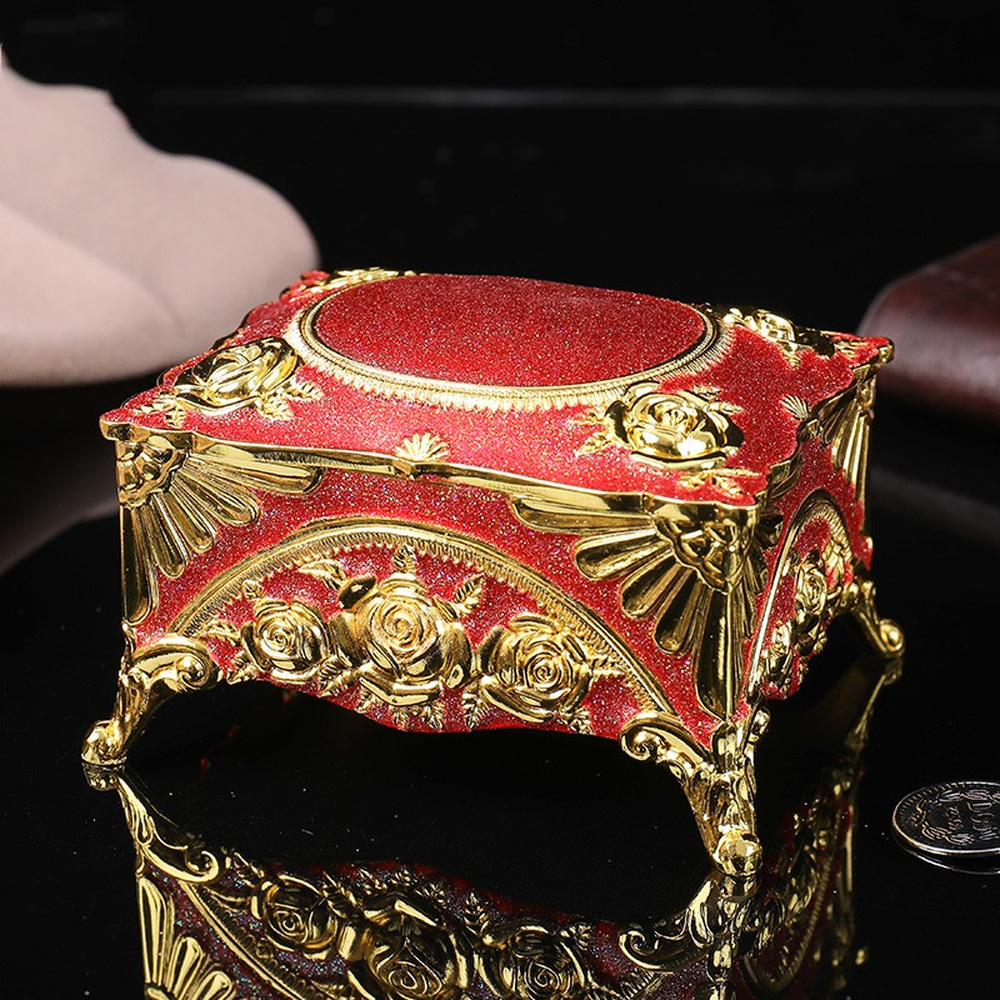 Retro Rose green and red rectangular jewelry box, vintage floral design for storing trinkets.