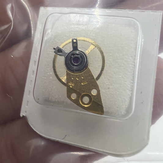 Japan Made Golden Balance Wheel with Splint for Miyota 8205 8200, precision watch accessory