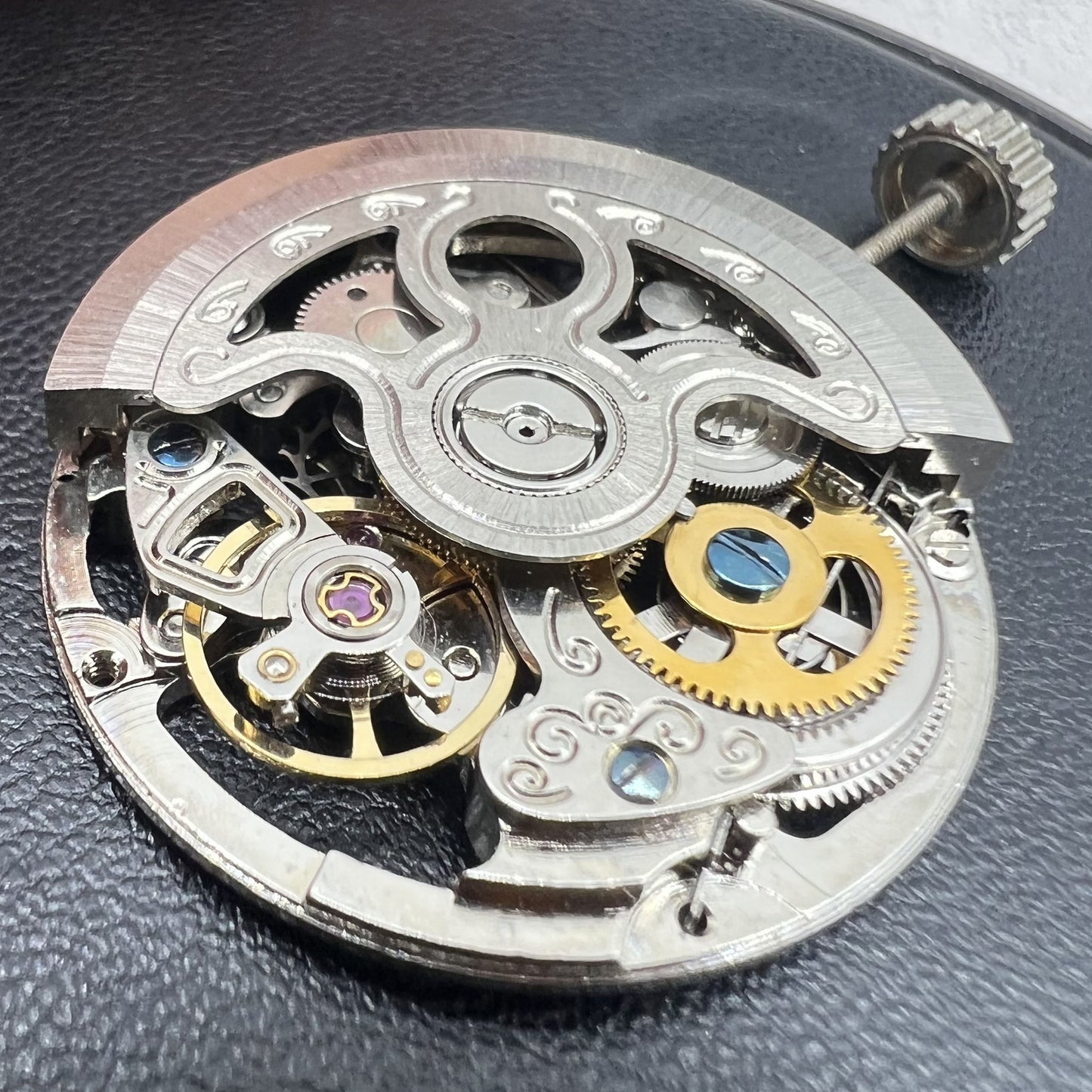 Hangzhou 2189 Hohles automatisches mechanisches Uhrwerk, silberner Rotor, 3 Zeiger