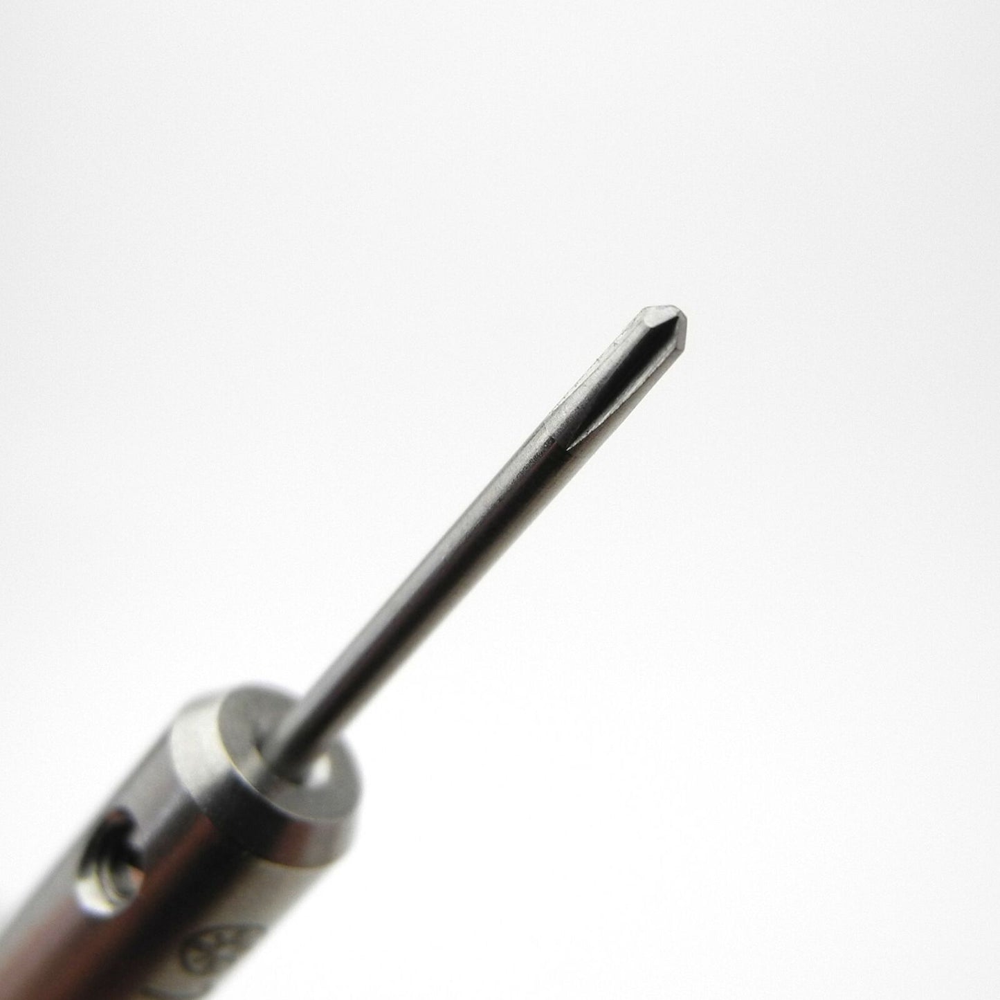 Bergeon 30081-C-120 Screwdriver Phillips Ø1.20mm Ergonomic Screwdriver