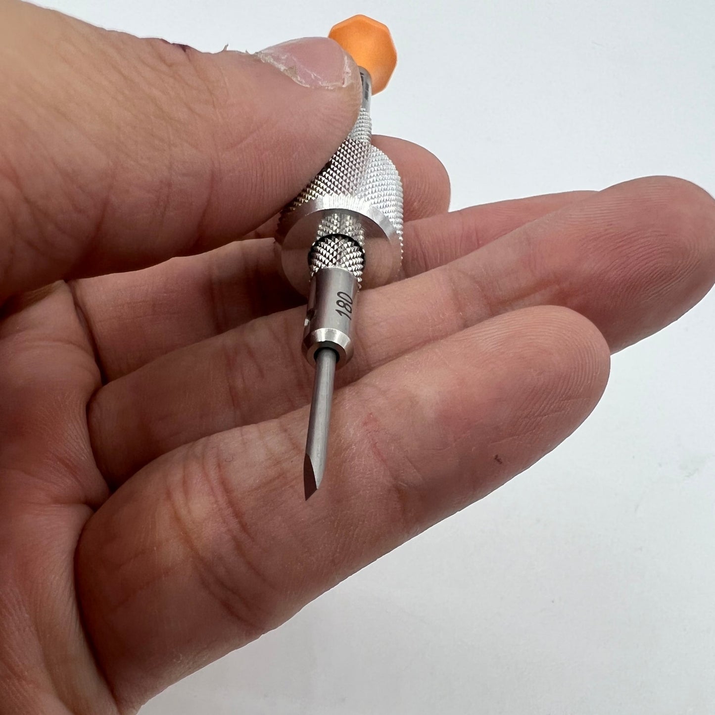 Bergeon 30081-TAM-180 drum barrel screwdriver for precise watch repair and horology tasks.