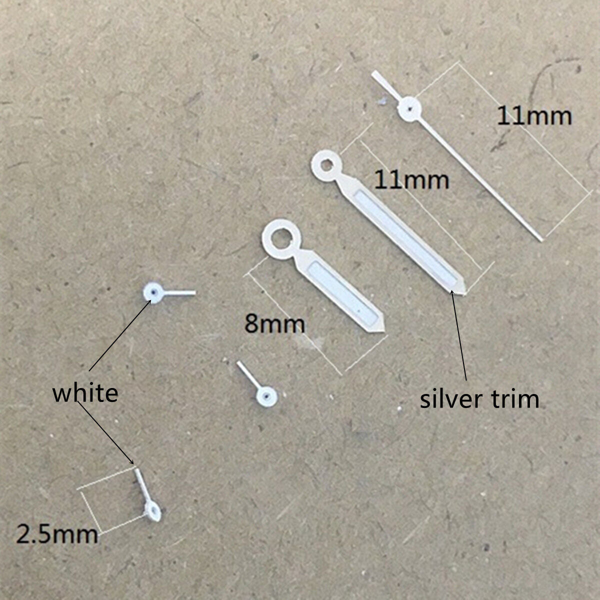 Aiguilles de montre luminescentes vertes 11 x 11 x 8 mm, garniture argentée, pour mouvement Epson VD53, VD54, VD57