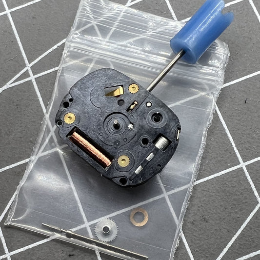 1N00A quartz watch movement with 2 hands, precise timekeeping for watch accessories.