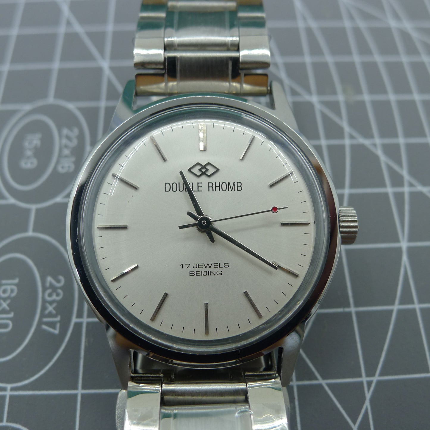 Beijing 36mm manual mechanical watch with silver case, silver nail indices, classic style for enthusiasts and collectors.