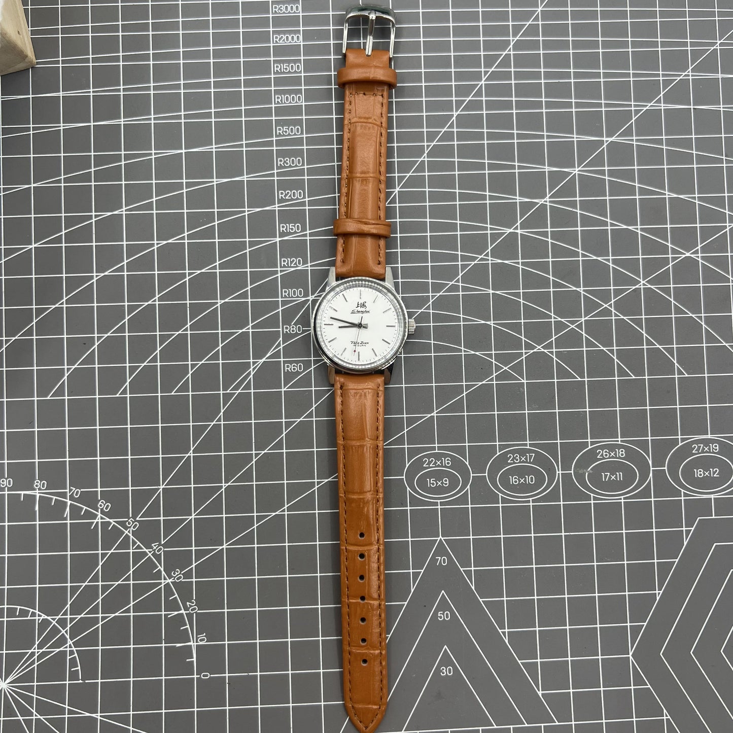 Silver 32mm Shanghai Factory manual mechanical watch with silver case and nail markers