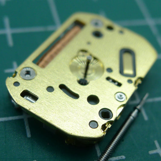 Wholesale Japan Made Miyota 5R21 quartz watch movement, precise timekeeping by Miyota.