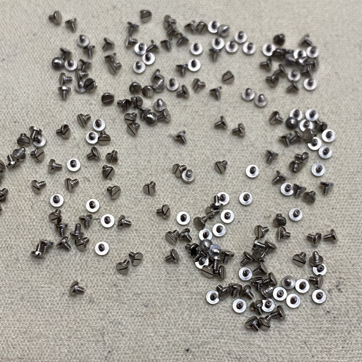 Watch Case Casing Clamp Screws for Miyota 9015 9120 9100 Movement
