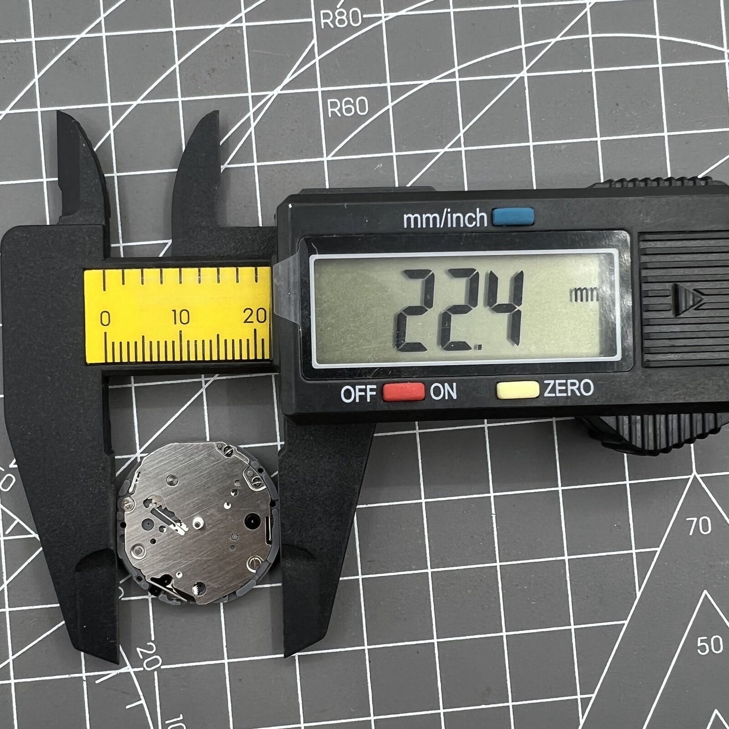 Hattori Epson TMI VD86A quartz watch movement, precision Japanese craftsmanship for repair