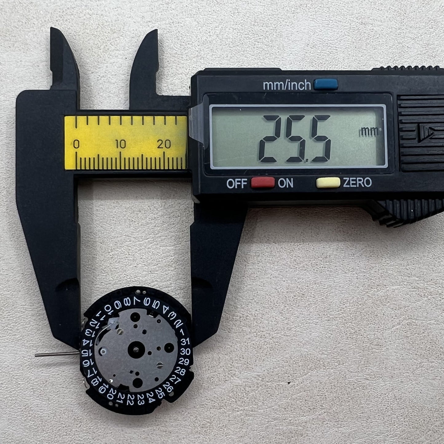 Japan Hattori(Epson) VD53 Watch Quartz Movement Black Disk HCP3