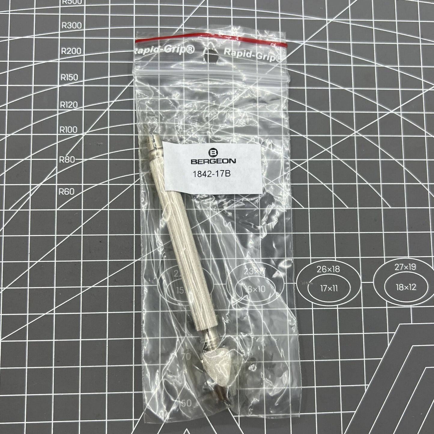 Bergeon 1842-17B pin vise with adjustable square head, precise watch part tool, sizes 0-1.20mm & 1.50-3.00mm.