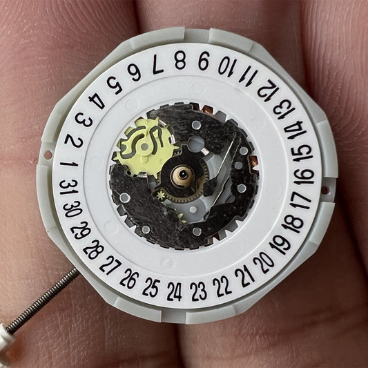 Sunon PE28 quartz watch movement with 3 hands and date at 6, replacement part