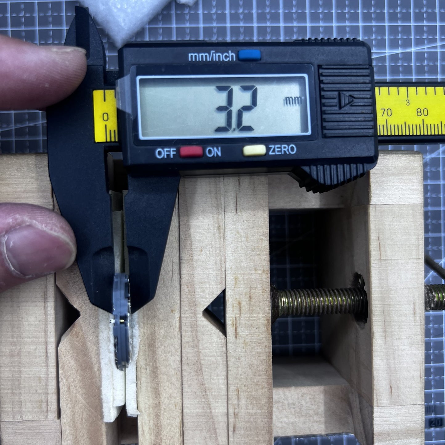 Japan Hattori Epson VD85A Quarz Uhrwerk Modell VD85