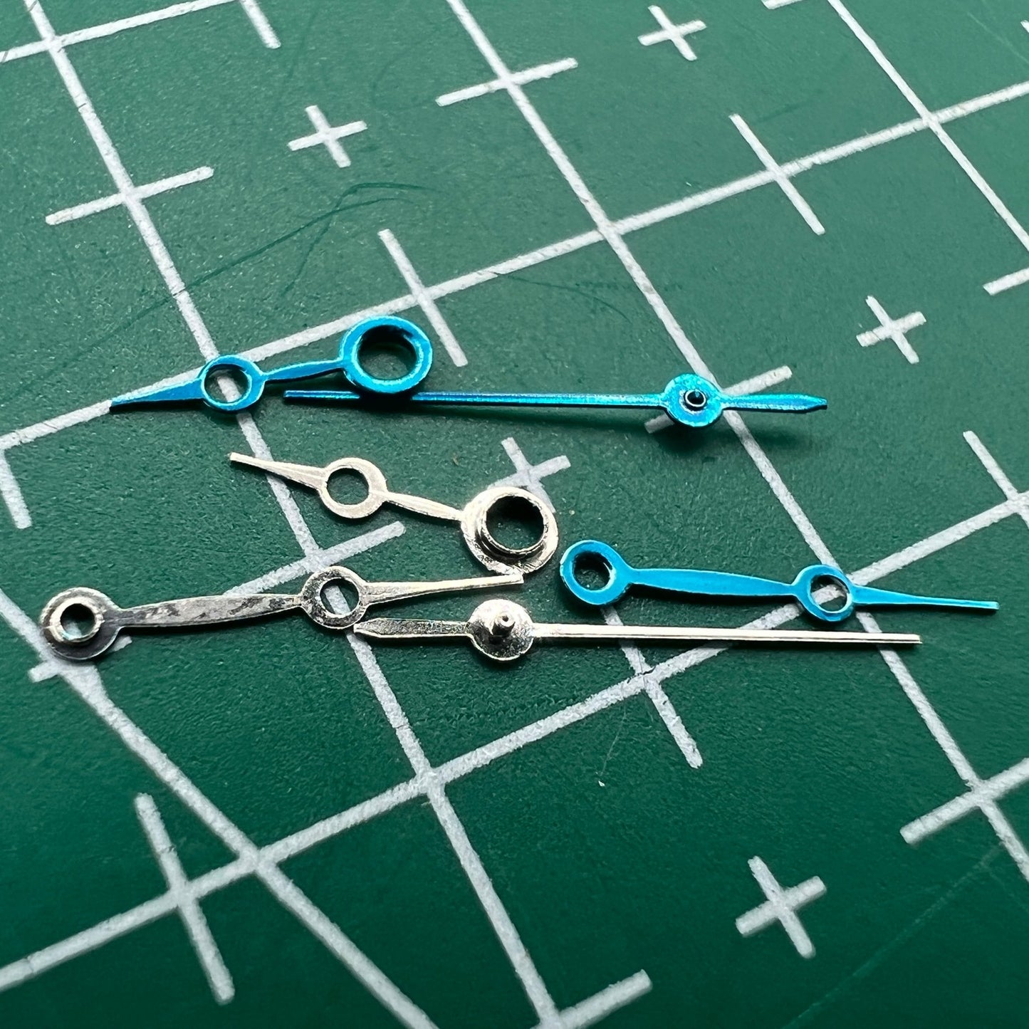 Blue Miyota 2035 watch hands set in 12mm, 10mm, 7mm lengths for precise time adjustments