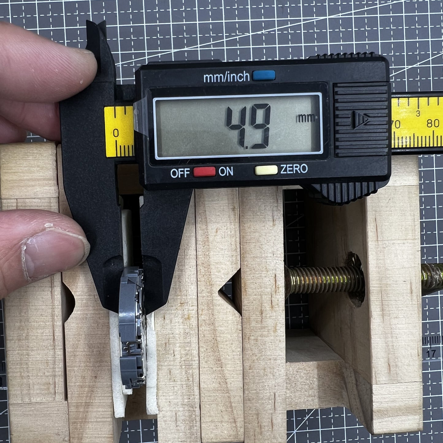 Japan Hattori QUARTZ Uhr VK64 VK64A Datum bei 6 Uhr