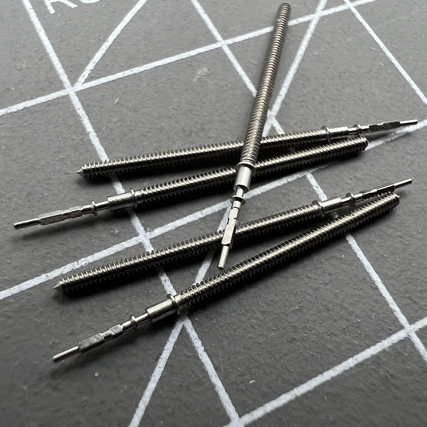 Lot de 5 tiges de remontoir de montre compatibles avec les mouvements Hattori Epson TMI VK63/VK64/VK67/VK68