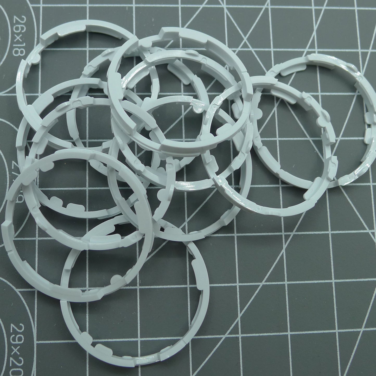 Plastic watch case cushion spacer ring for Miyota 8200 Series movement, pack of 5.