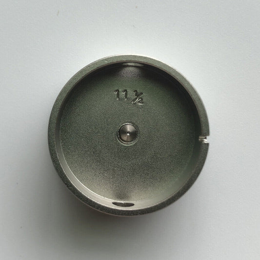 Bergeon 1997 DI 1112 watch movement holder 11-1/2 ligne with center screw for secure repair.