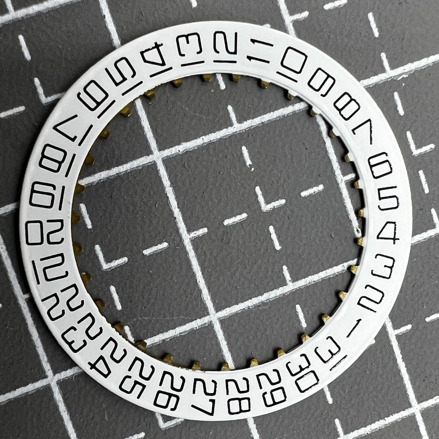 Swiss White Date Disk Wheel Date Wheel for ETA2824 Movement Date 3 Square Font