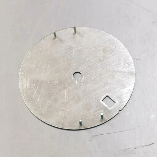 28.5mm No Lume Single Calendar Watch Dial for NH35/36, precise design for seamless timekeeping.