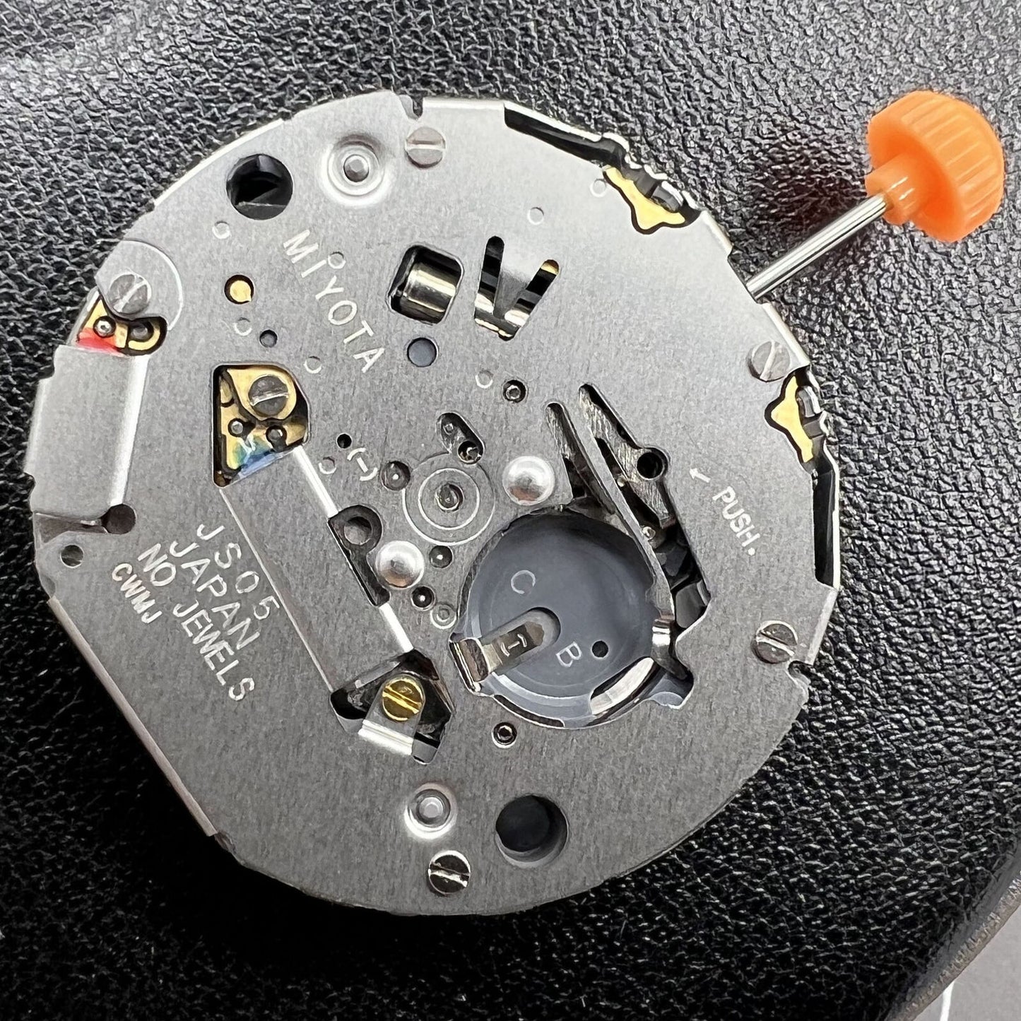 Japan Made Miyota JS05 Japan Quartz Movement Small Second @2@6@10 Date At 6