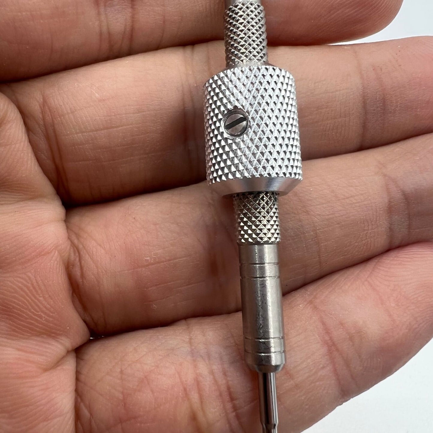 Tournevis cruciforme de 1,6 mm pour montre, fabriqué en Chine