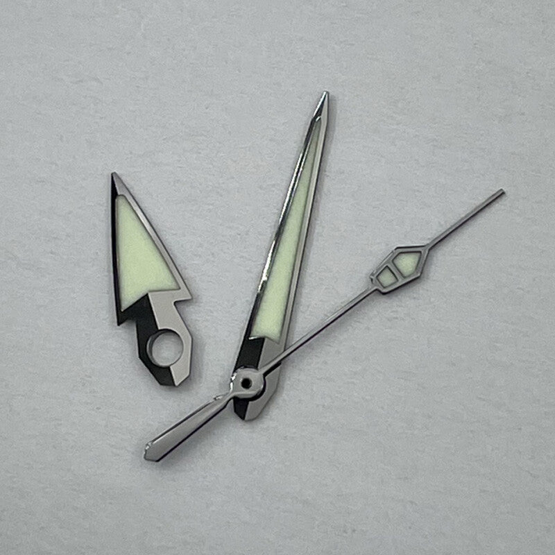 P1-7-C New C3 luminous red and green watch hands set for NH35/36/4R/6R movement, perfect for watch repair.