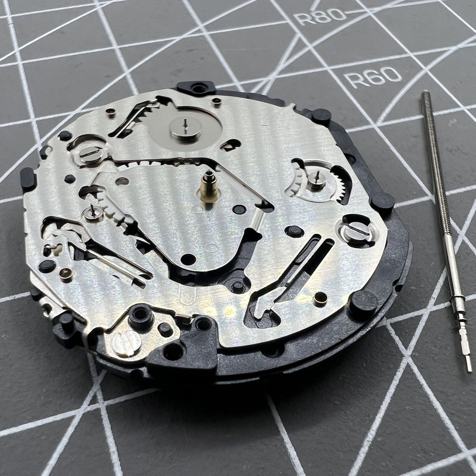 Hattori Epson TMI VX9J quartz watch movement, precision Japanese craftsmanship for reliable timekeeping
