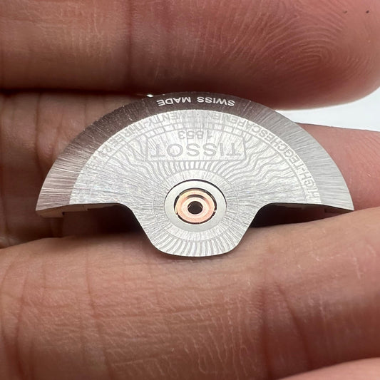 Oscillating weight rotor for C07.111 watch movement replacement, precise fit for smooth timekeeping.