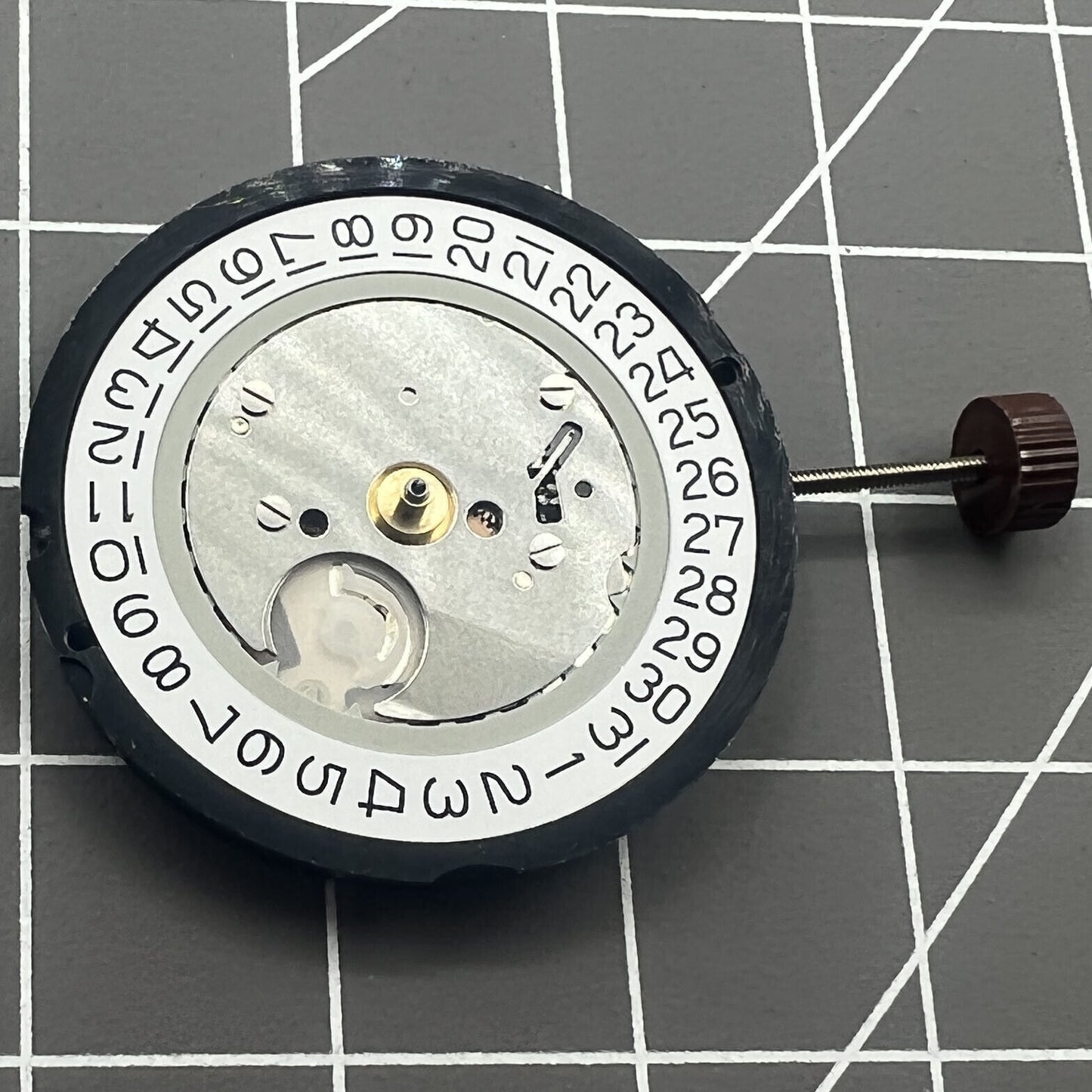 Swiss Made Ronda 515 quartz watch movement with date at 3, precise Swiss parts for watch accessories