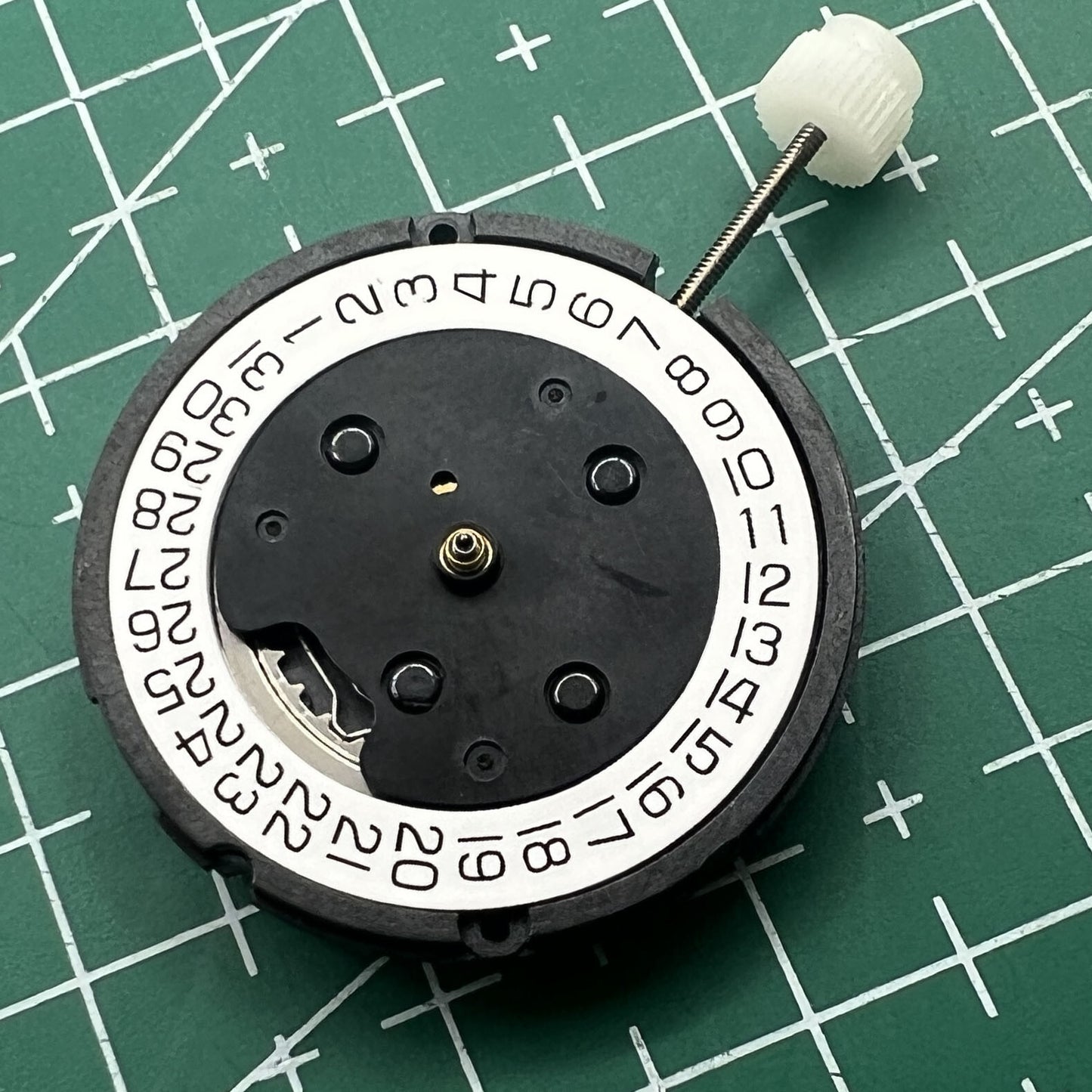 Wholesale Swiss ETA804.192 Swiss Made Quartz Movement Single Calendar At 3