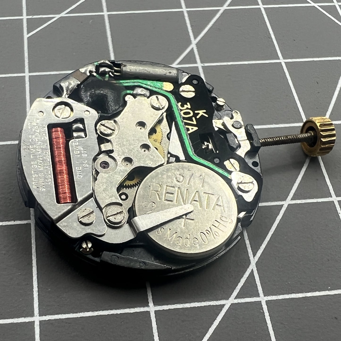 ISA 307 Quarzuhrwerk, Datum bei 3, Original, brandneu