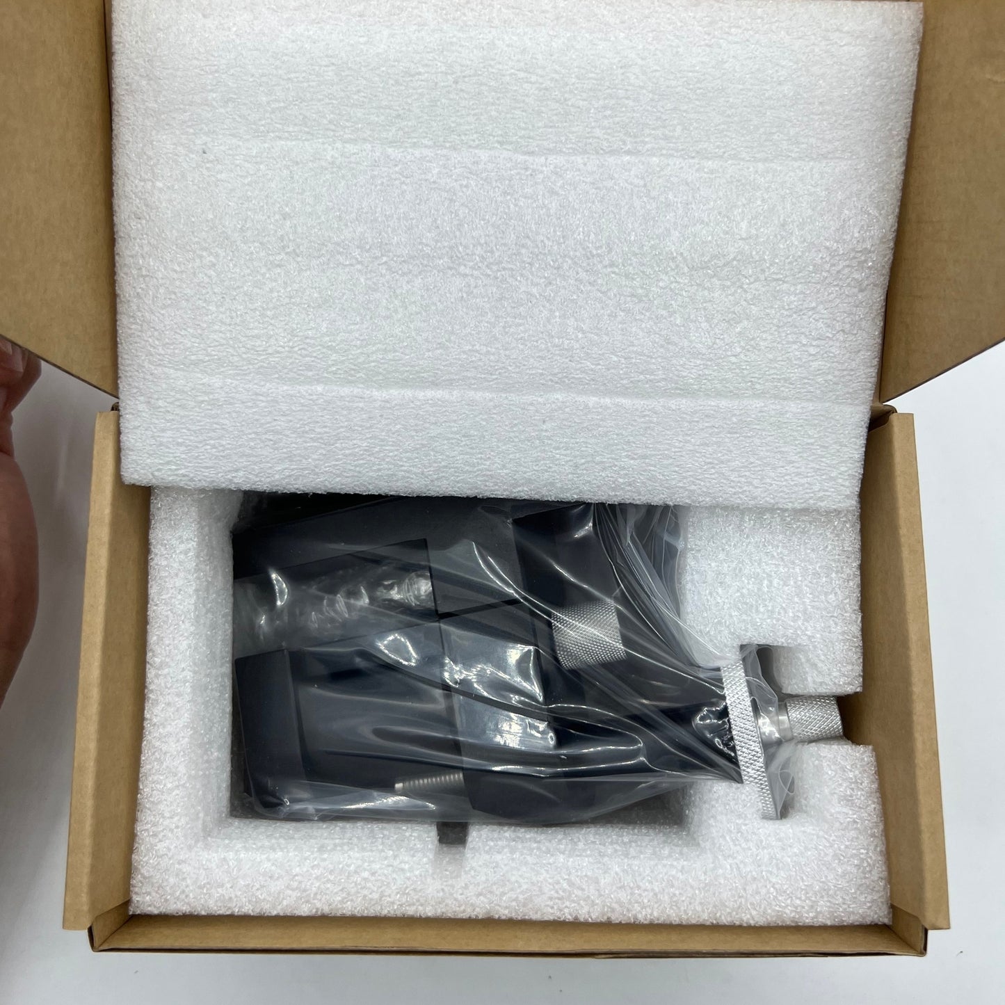 Adjustable watch strap link pin remover tool for bracelet chains for precise link adjustment.