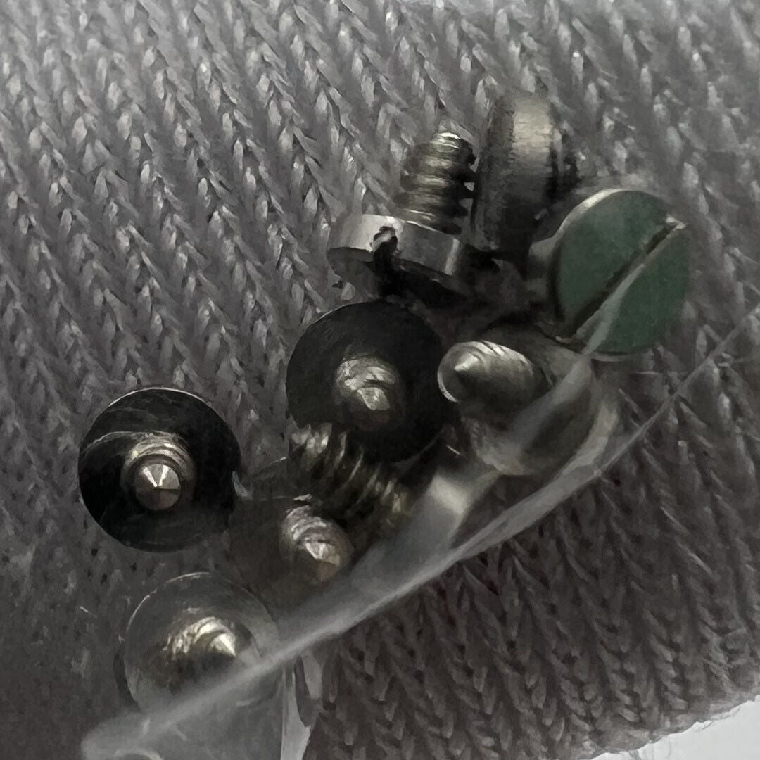 Pièce de montre à mouvement 7120 - 10 vis de pieds de cadran de montre génériques